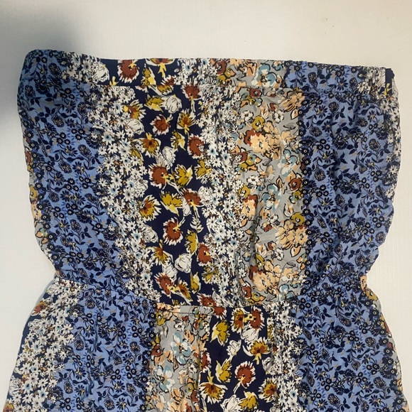 Hallelu Boutique - Strapless Navy Floral Jumpsuit with Tie Back/Leg Slits - L - Picture 10 of 10